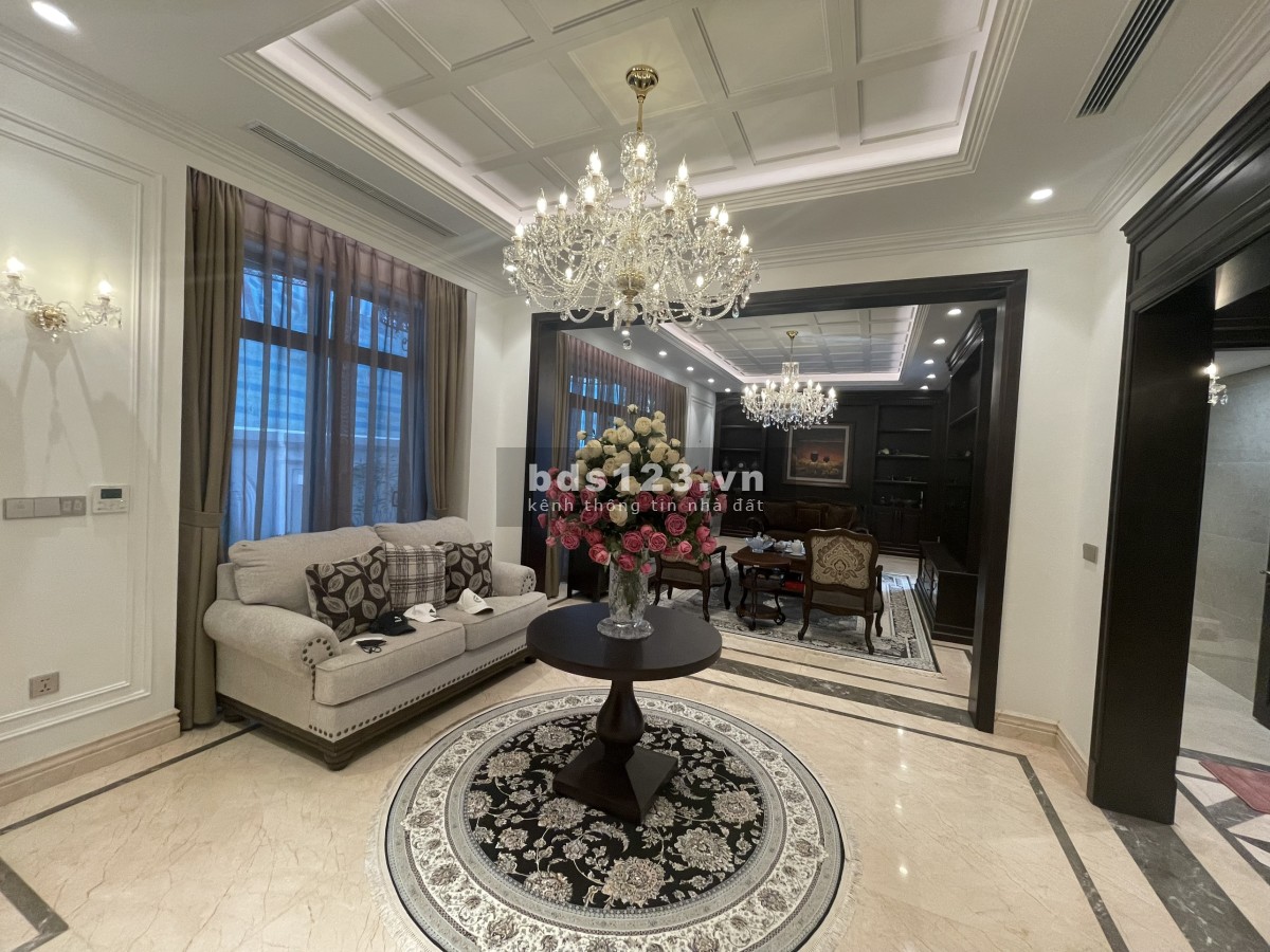Bán biệt thự đơn lập 288m² Ngọc Trai - đã hoàn thiện full nội thất cao cấp, có thang máy