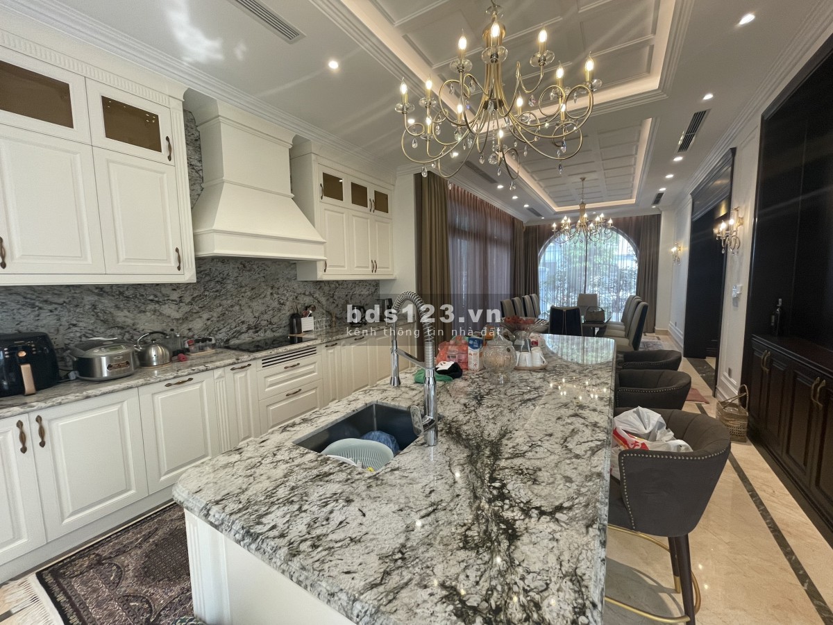 Bán biệt thự đơn lập 288m² Ngọc Trai - đã hoàn thiện full nội thất cao cấp, có thang máy