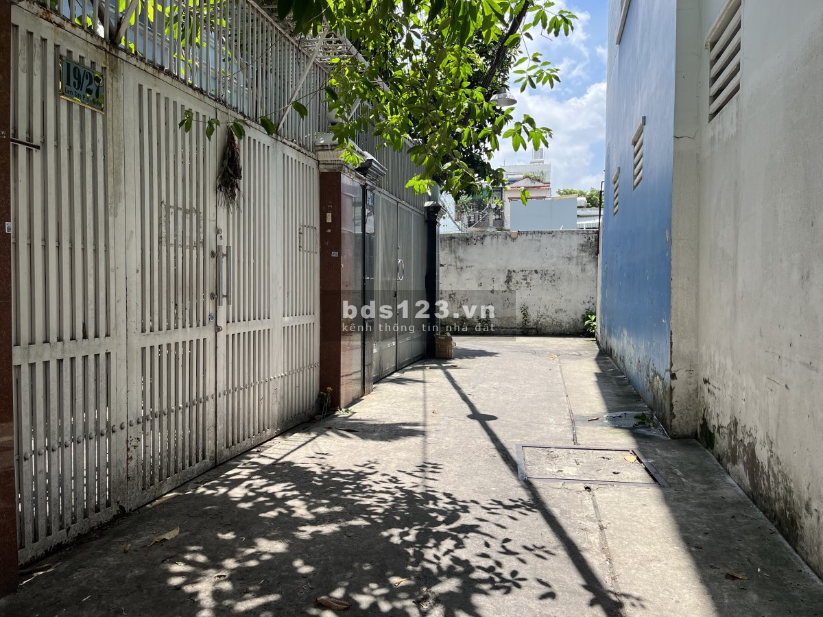 Chính chủ bán nhà Quận Phú Nhuận hẻm không bị ngập nước,…