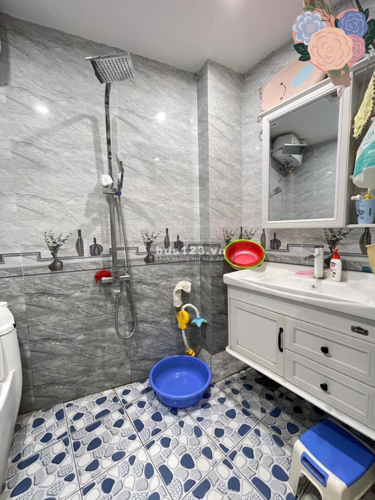 Bán nhà Xã Đàn 42m5, 5 tầng lô góc mặt tiền rộng, nhà mới đẹp, hơn 6 tỷ