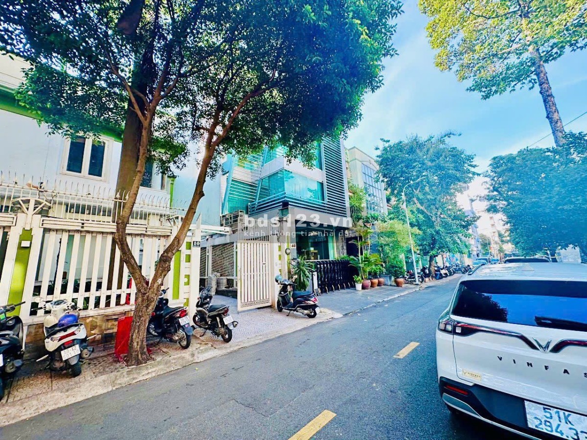 HOT!! Mặt tiền KD số 10 Nguyễn Thành Ý, Phường Đa Kao, Quận 1