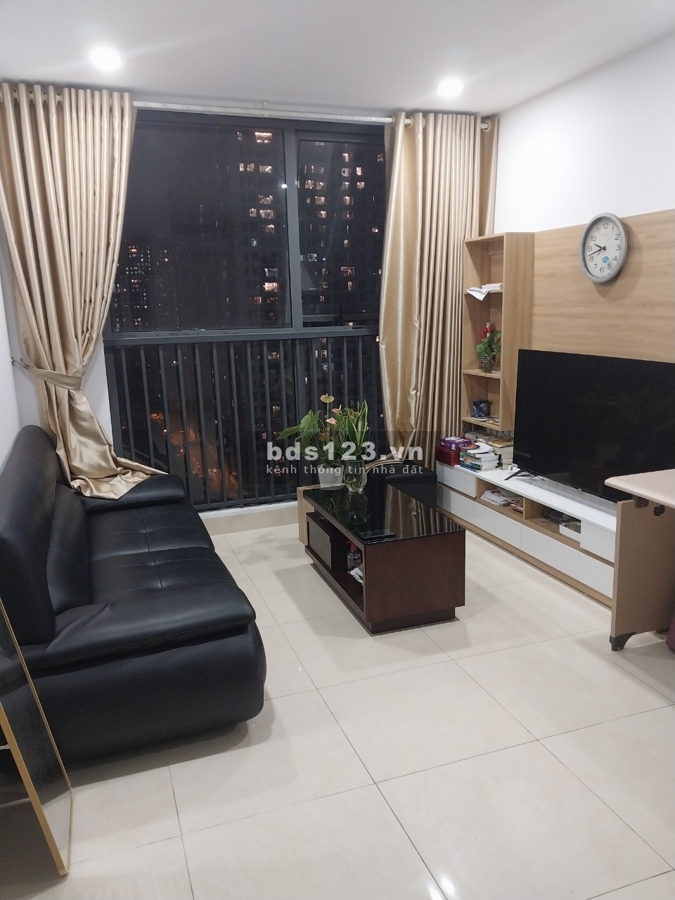Cho thuê căn hộ chung cư 2pn 2vs, full đồ tại 282 Nguyễn Huy Tưởng