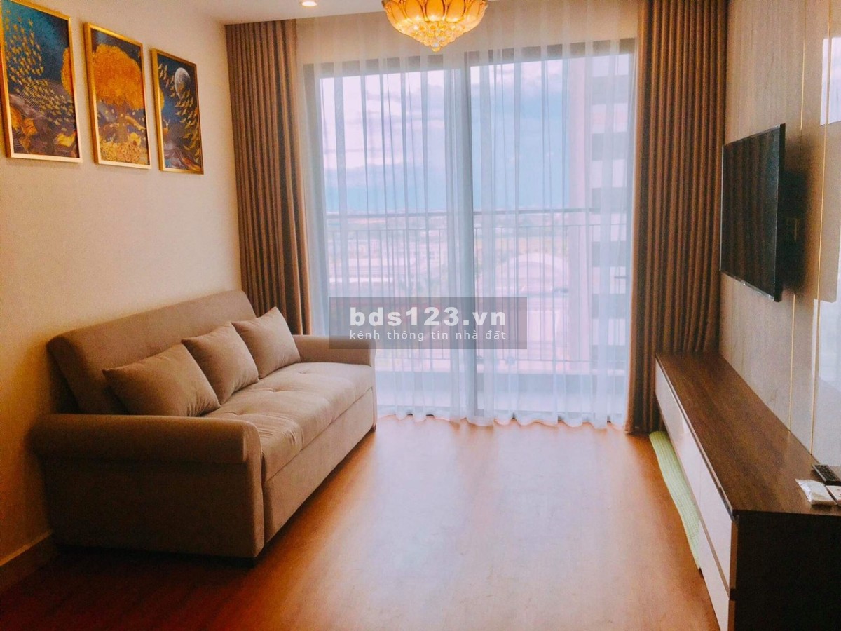 Em cần bán căn hộ 60m2 2PN/1WC view đẹp giá chỉ 1 tỷ 700 triệu.Tại Vinhomes Ocean Park.LH 0866980674