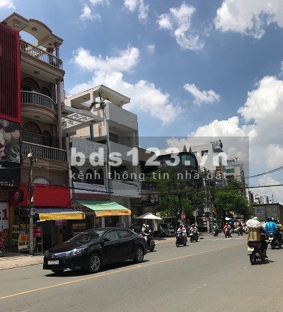 Mặt tiền kinh doanh Bình Thới Quận 11, 3 lầu 4x15 chỉ 12,1 tỷ 0949227113