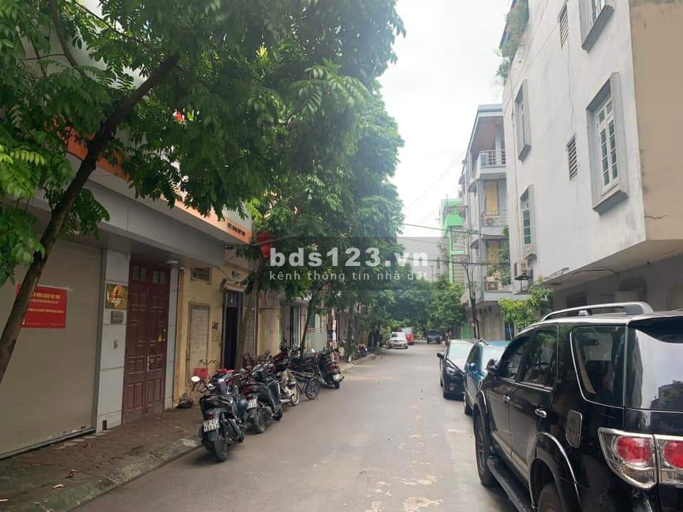 Bán nhà, ô tô tránh, dân xây phố Chiến Thắng, 35/40m2*4t, mt6,2m, chỉ 7.35 tỷ.