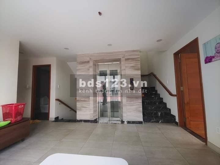 Bán biệt thự 5sao 250m² khu VIP Hiệp Bình Phước, view công viên, thang máy xin xò, nhỉnh giá 20 tỷ