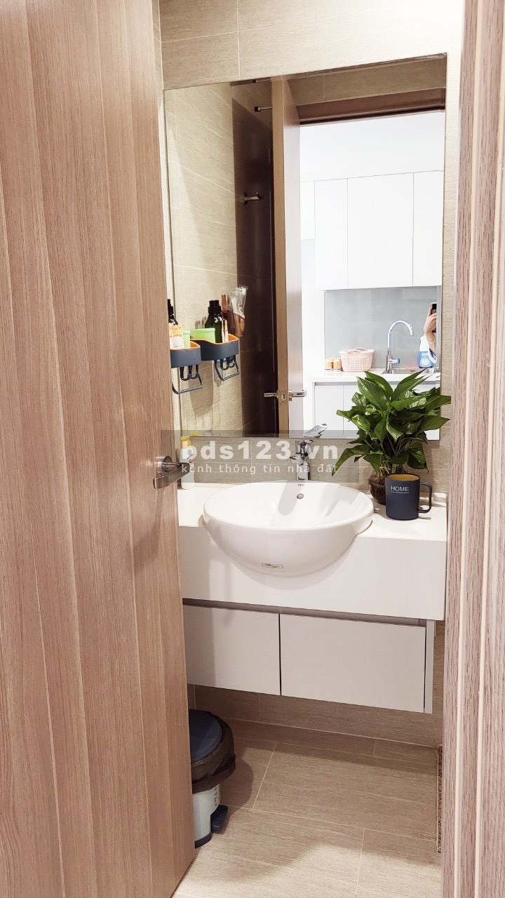 Căn hộ Studio full đồ đẹp 32m vào được luôn 8,5tr/th Vinhomes Smart City