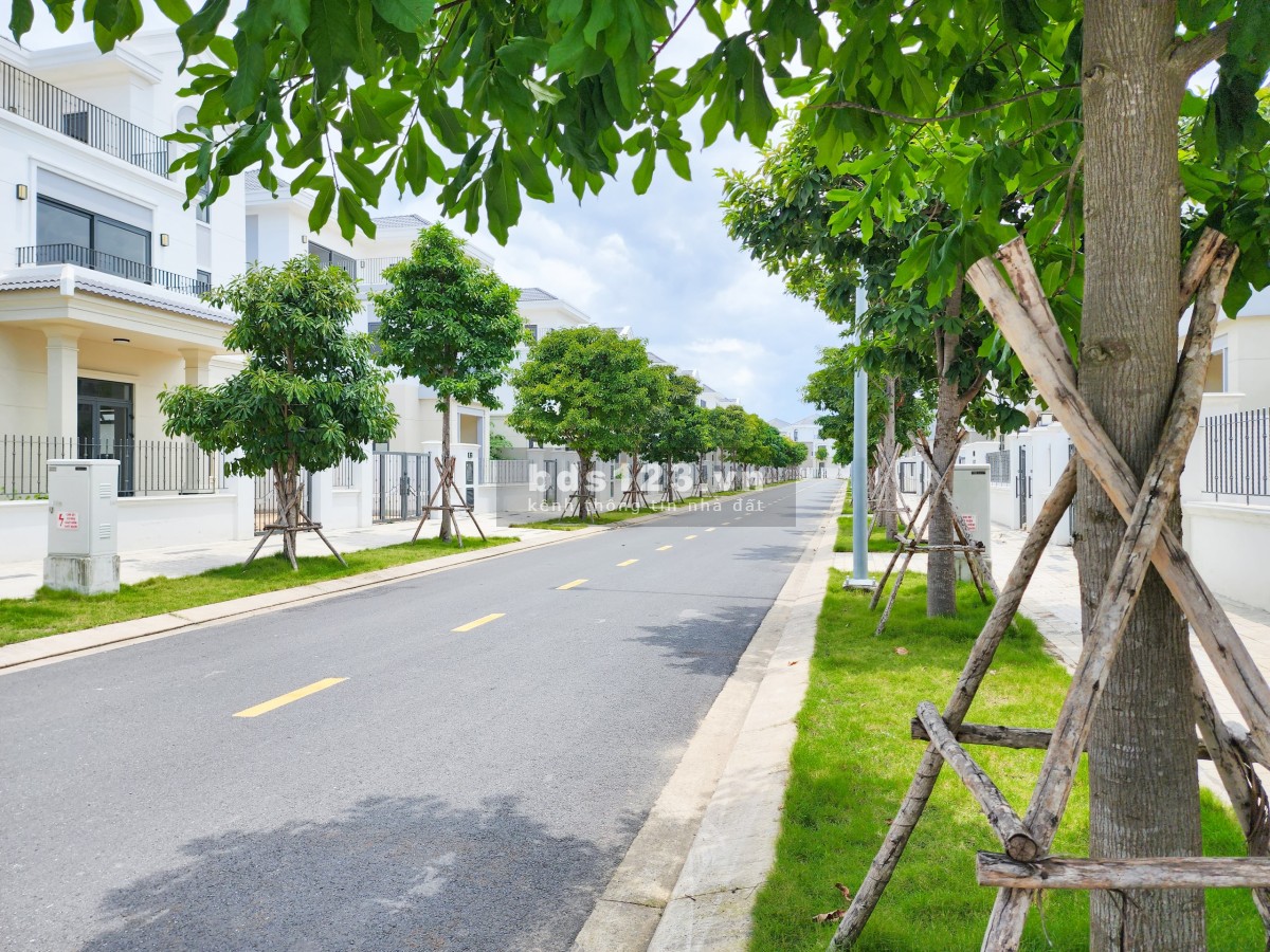 Giỏ hàng Aqua City (đã nhận nhà) giá tốt - The Suite NP 8x20m 7,1tỷ - Shophouse 2 mặt tiền lỗ 2 tỷ