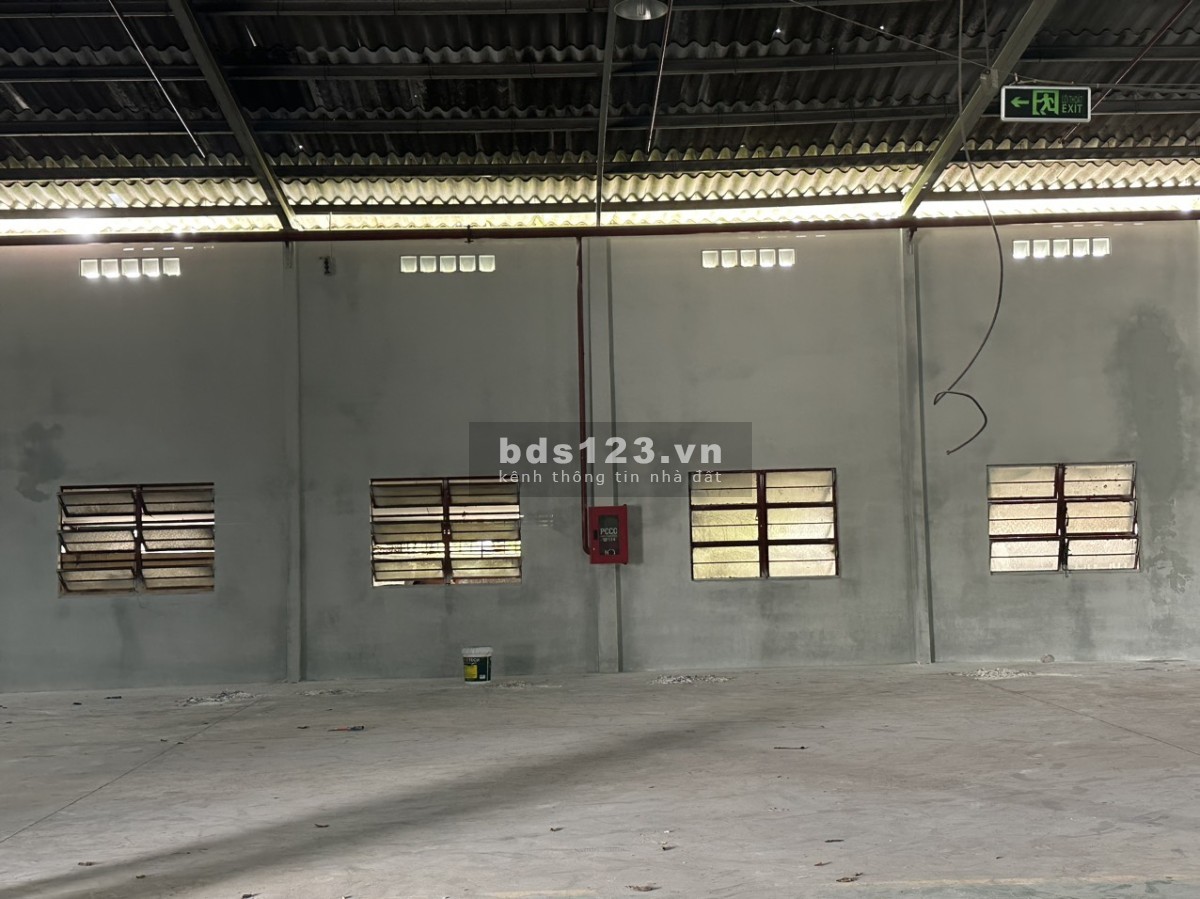 Cho thuê 2100 m2 PCCC tự động trong cụm CN thuận an giá 100 triệu/tháng