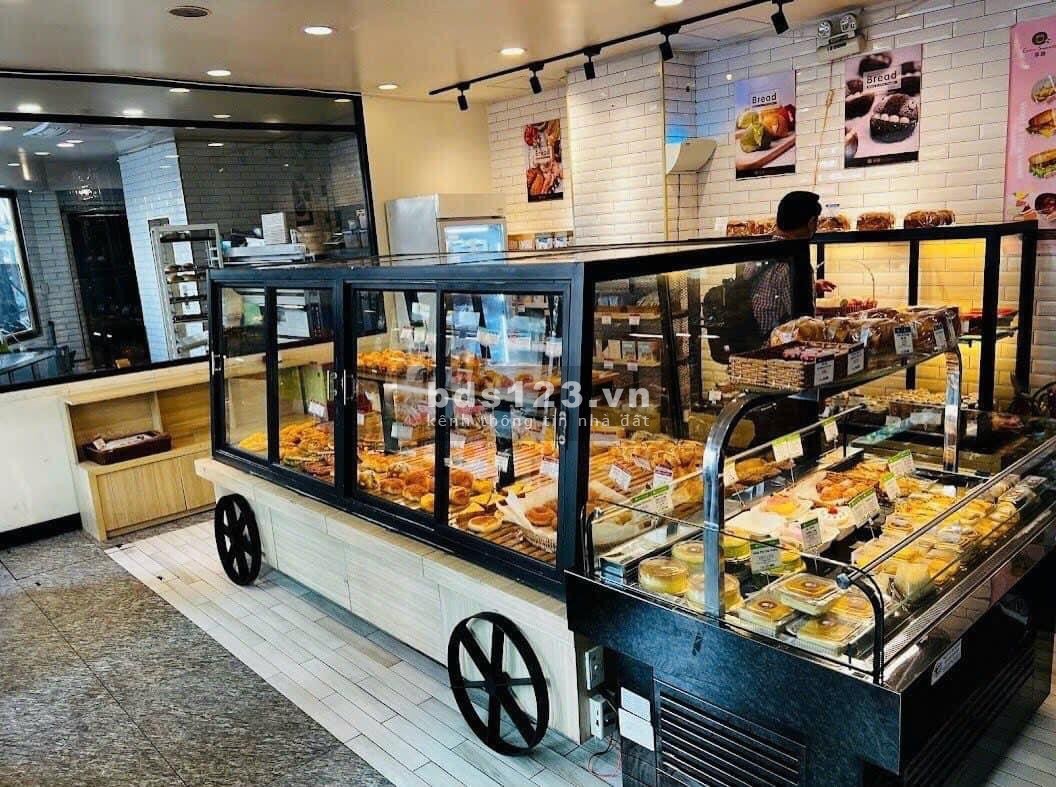 Cho thuê nhà góc 2MT Nguyễn Công Trứ + Phó Đức Chính, P. Nguyễn Thái Bình, Quận 1