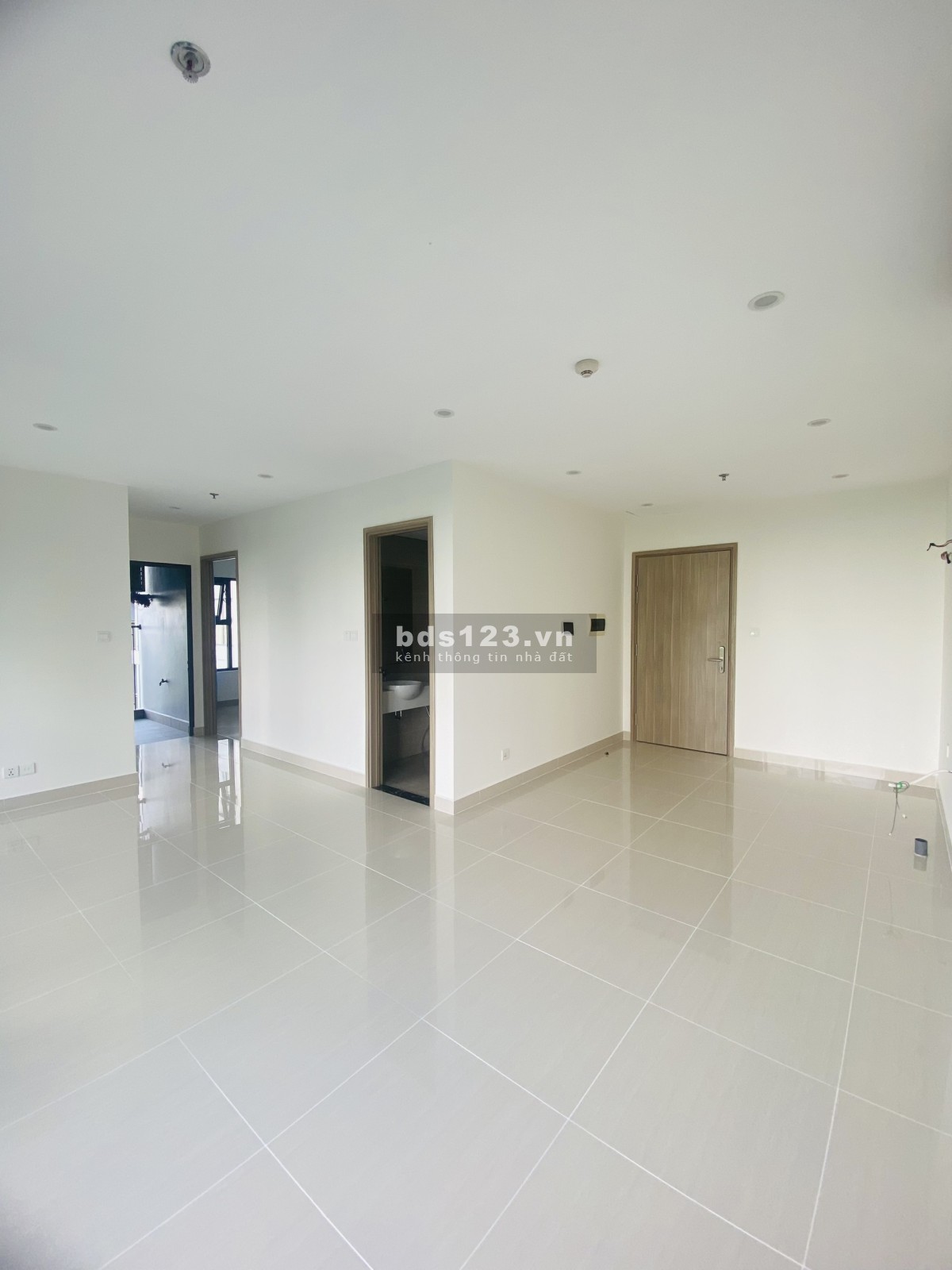 Bán căn hộ 2PN+ 69m² giá chỉ 2,580 tỷ (BTP) siêu rẻ S3 tại Vinhomes Grand Park Quận 9