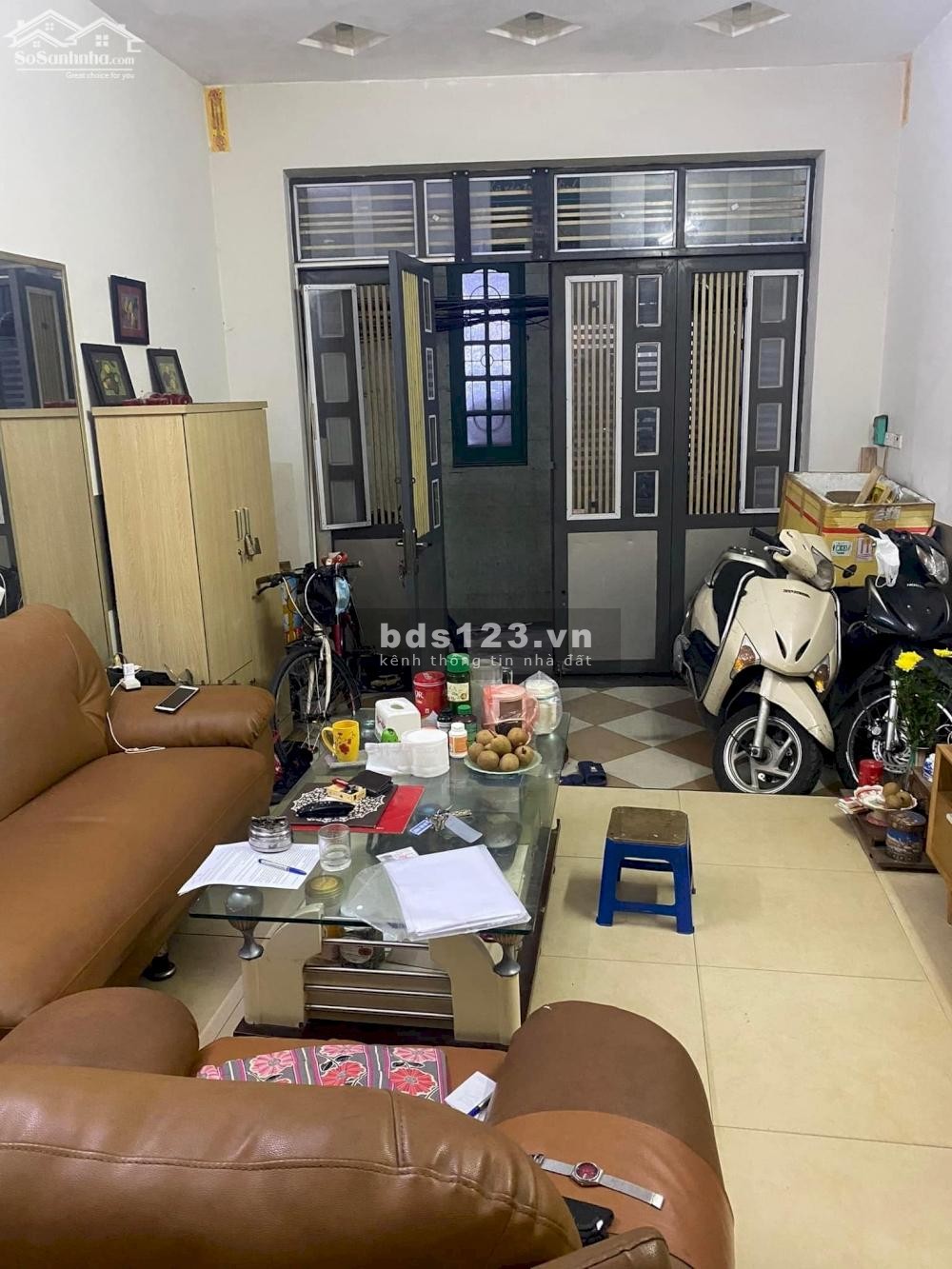 Gần 2.55 tỷ - nhà 2 tầng phố Nguyễn Lương Bằng - TT quận Đống Đa