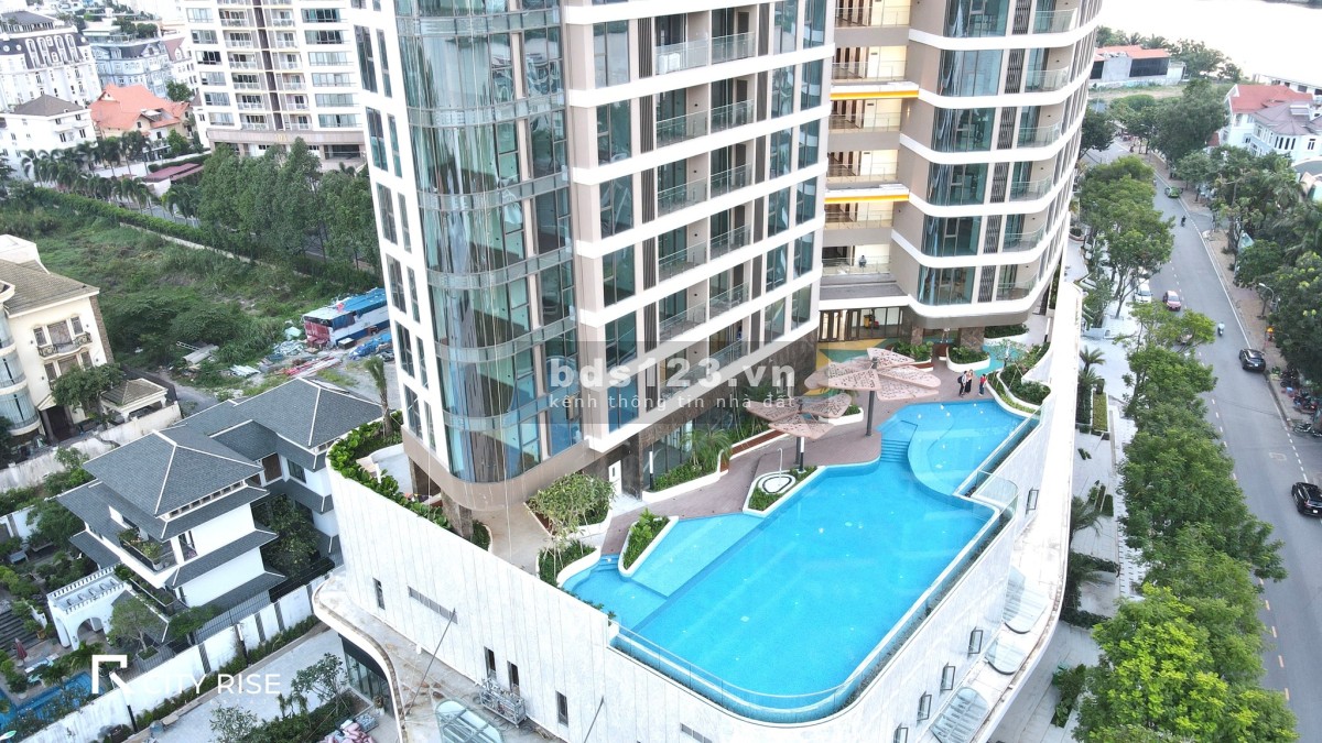Căn hộ cao cấp 2 phòng ngủ cho thuê Thảo Điền Green, gần trường quốc tế BIS.