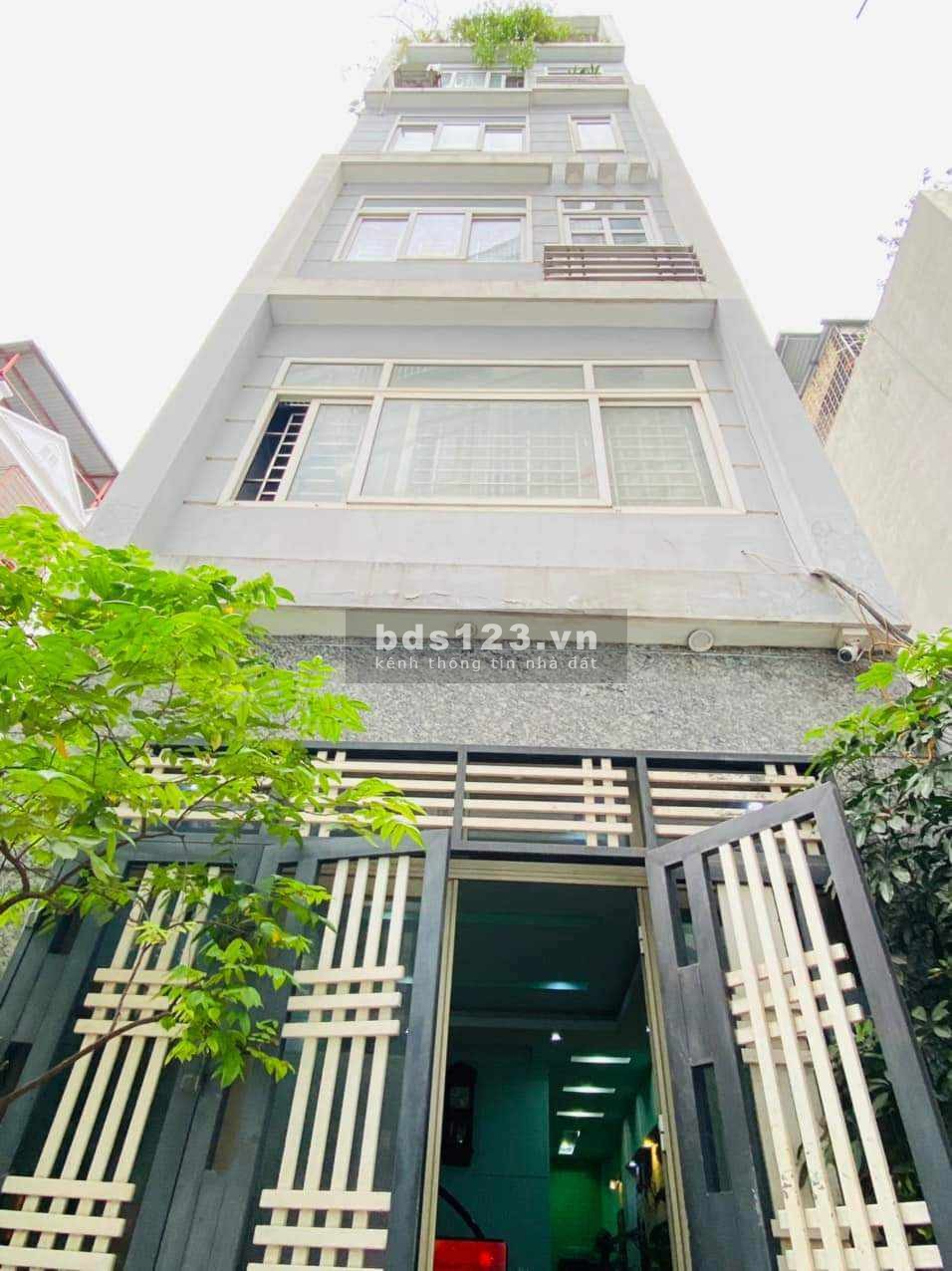 Bán nhà riêng Việt Hưng nhỉnh giá 7 tỷ, DT 55m², ô tô vào tận nhà, ga ra, thang máy, 0987883182