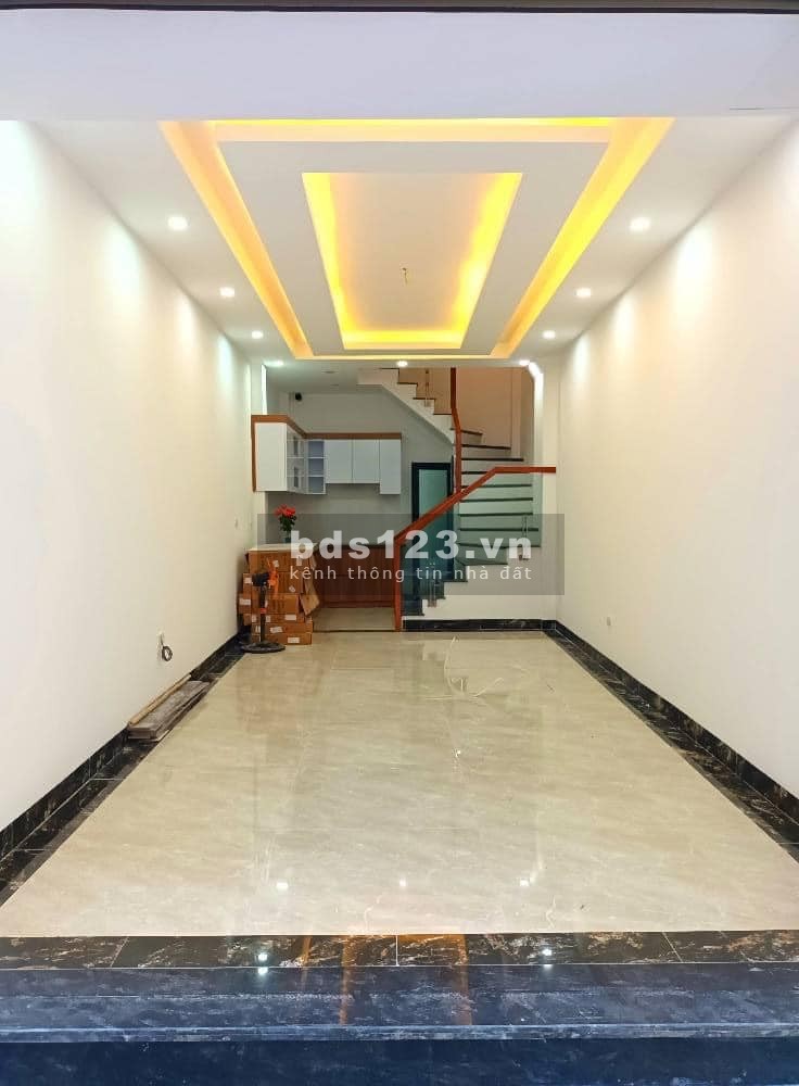 Bán nhà mới xây Thạch Bàn, vị trí phát triển, quy hoạch ổn định