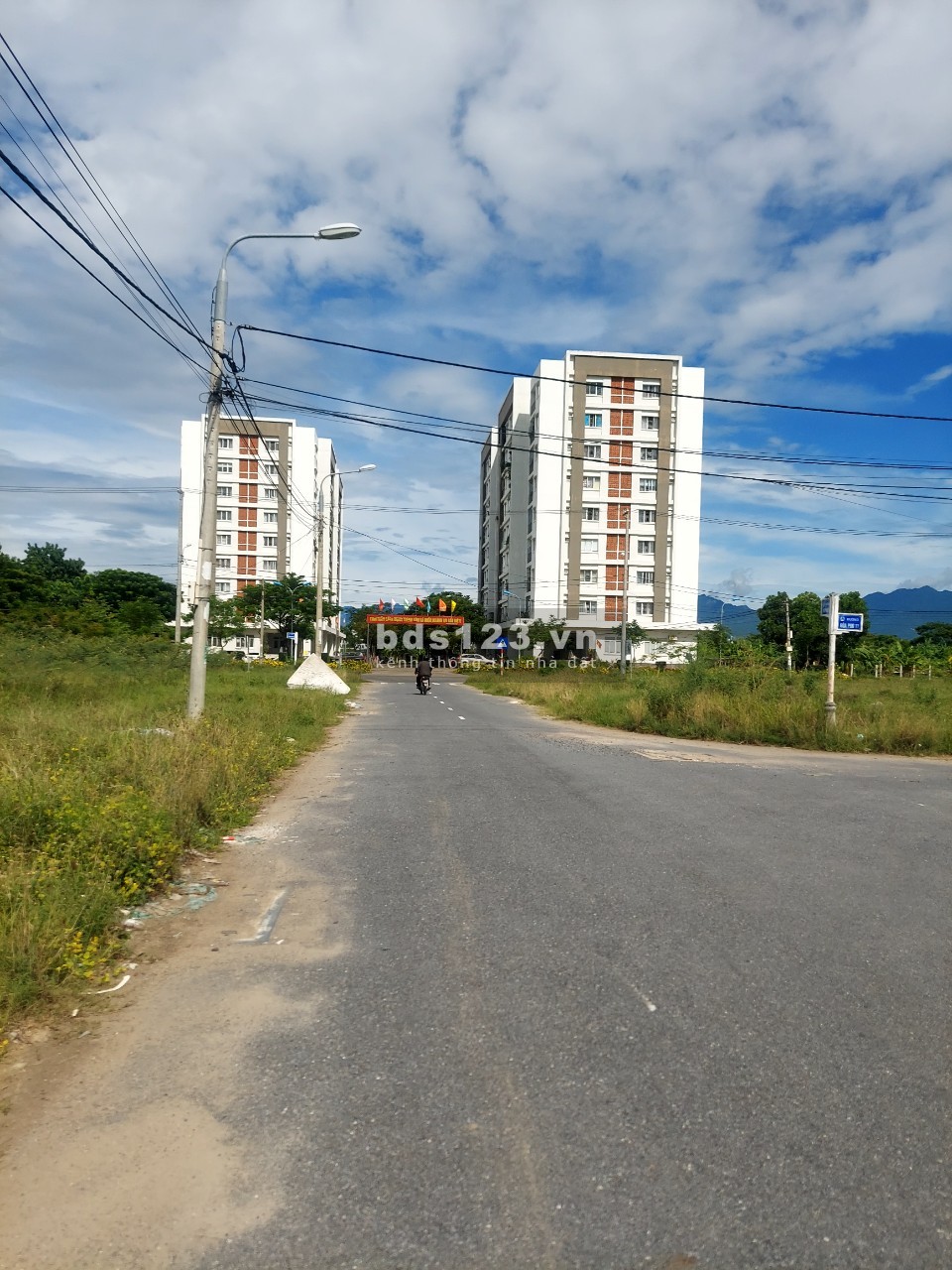 Chính chủ cần bán lô đất, kề góc, 100m2, đường Hòa Phú 10, Hòa Minh, Liên Chiểu, Đà Nẵng