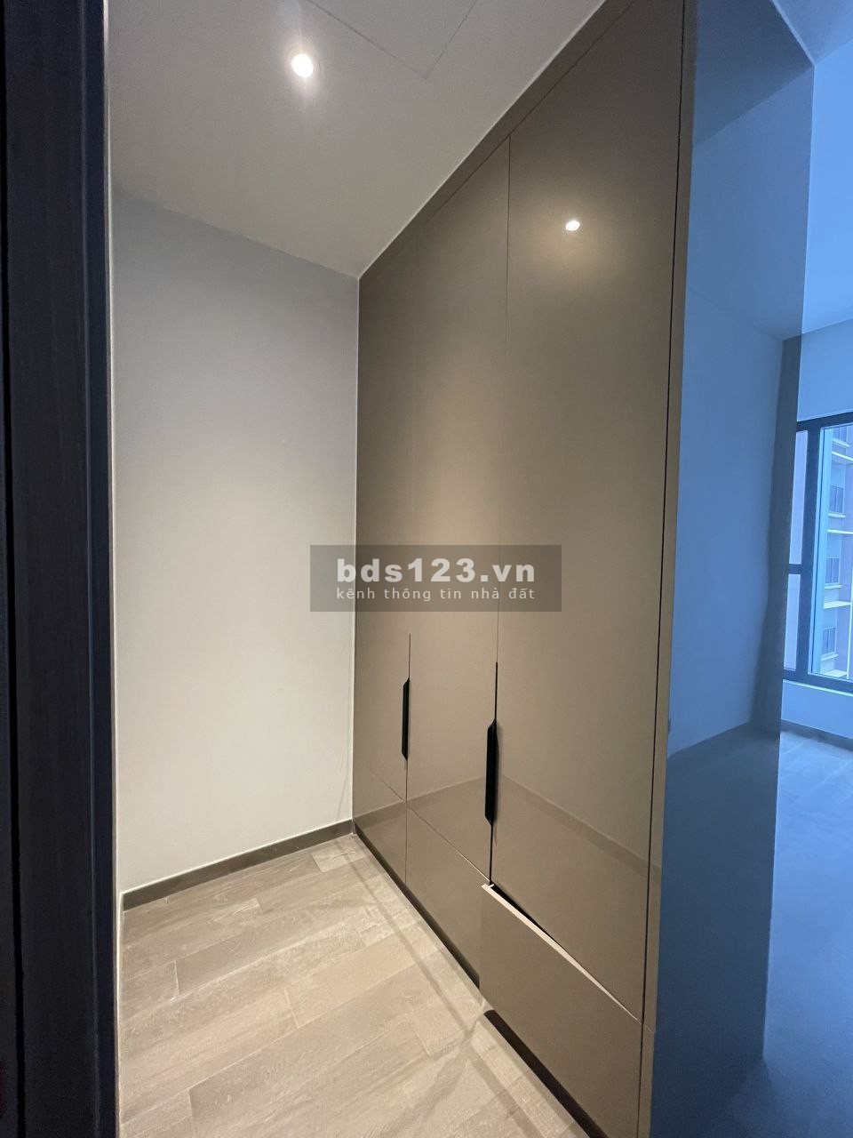 [English Below] Cho thuê căn hộ cao cấp 1PN ít nội thất (51m2) tại The Marq giá chỉ 21tr/tháng.