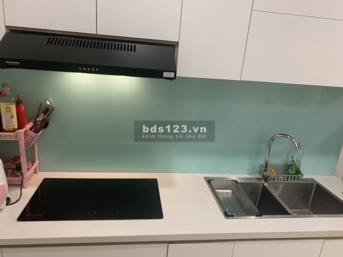 Cho thuê căn hộ 2PN nội thất cơ bản tại Vinhomes Quận 9 chỉ 7,5 triệu