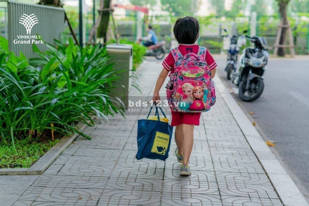 Bán Căn Hộ 2PN+ 69m2 Chỉ 2.590 Tỷ (BTP) Full nội thất Siêu đẹp Vinhomes Grand Park Quận 9