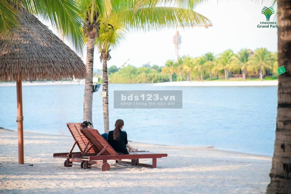 Bán Căn Hộ 2PN+ 69m2 2PN Giá chỉ 2.550 Tỷ (BTP) Siêu rẻ tại Vinhomes Grand Park Quận 9