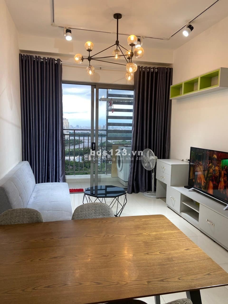 Cho thuê căn hộ Sun Avenue giá tốt 16 triệu, 2PN 75m2 có sẵn nội thất