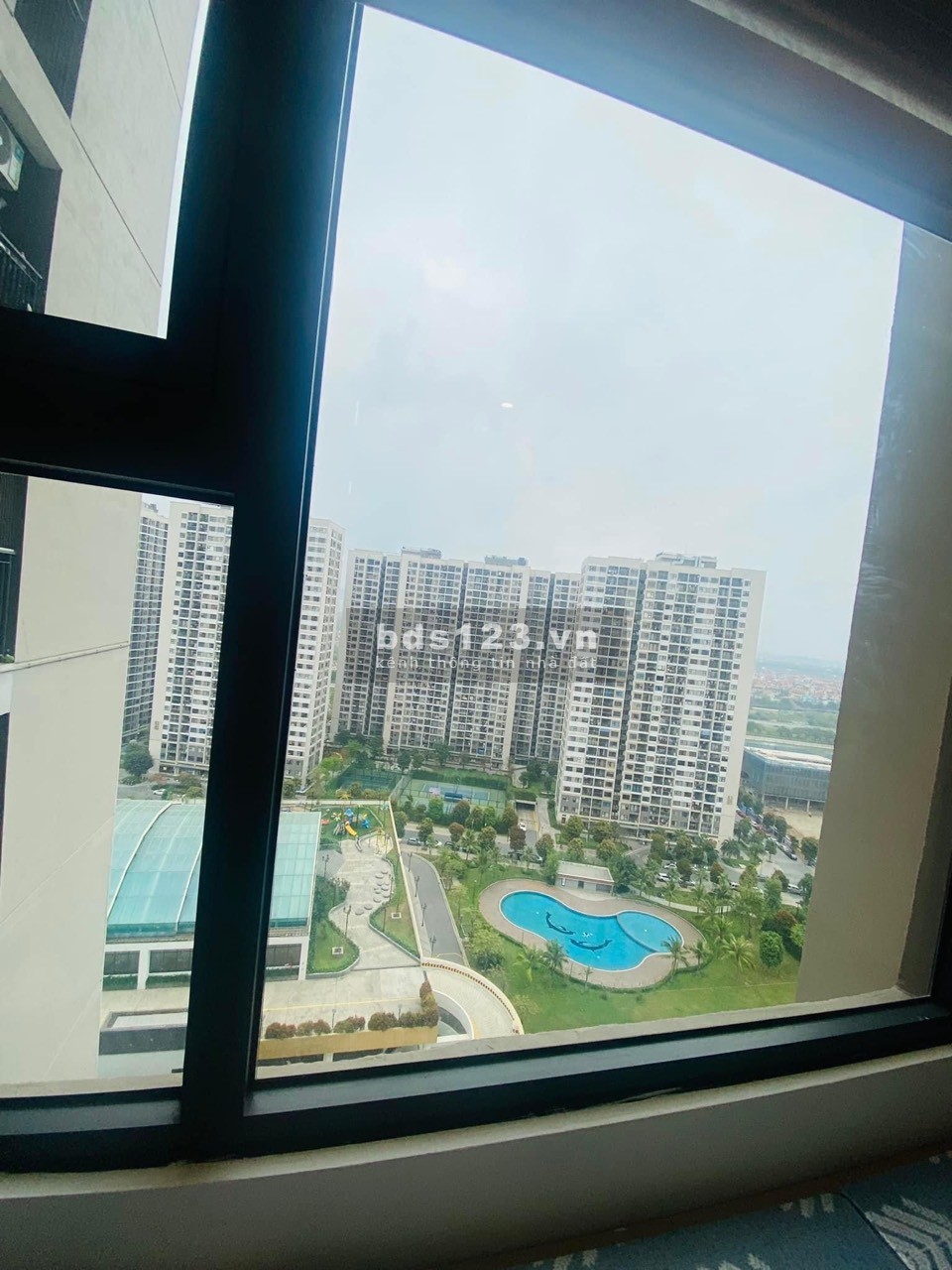 Cho thuê gấp căn hộ 1PN+1 full đồ giá tốt chỉ 6tr5 tại Vinhomes Ocean Park, LH 0869856050