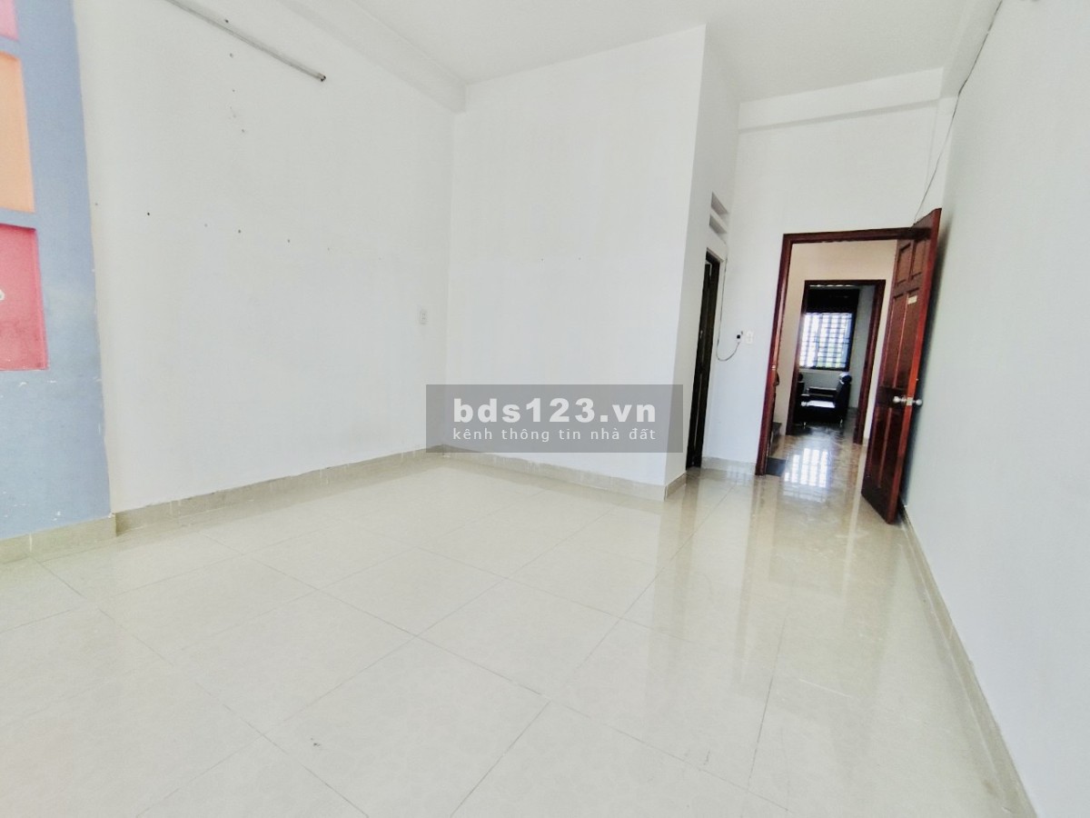 Cho thuê phòng trọ giá rẻ có máy lạy Bancol lớn - Ngay Trung Mỹ Tây - Quận 12