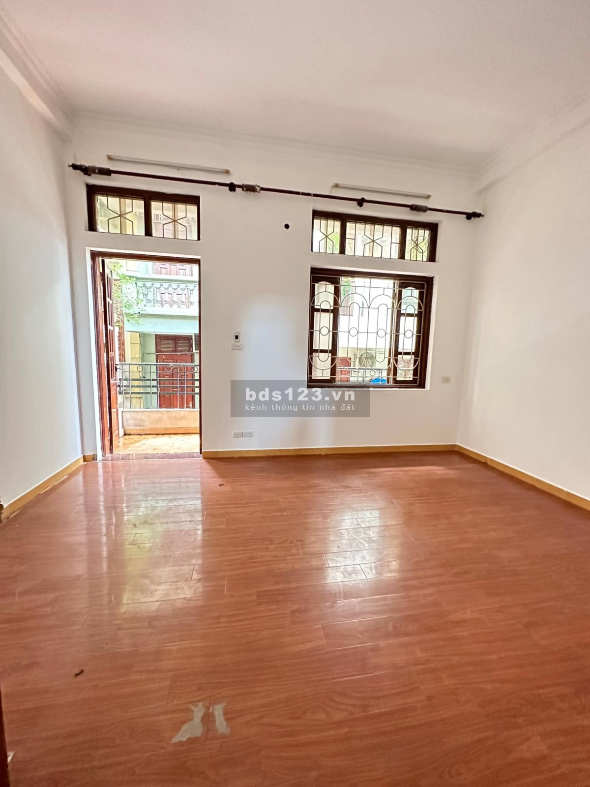 Bán nhà ngõ Tố Hữu - Lê Văn Lương, ô tô tránh, mặt tiền 5m, 4 tầng, kinh doanh đỉnh, chỉ 7,x tỷ