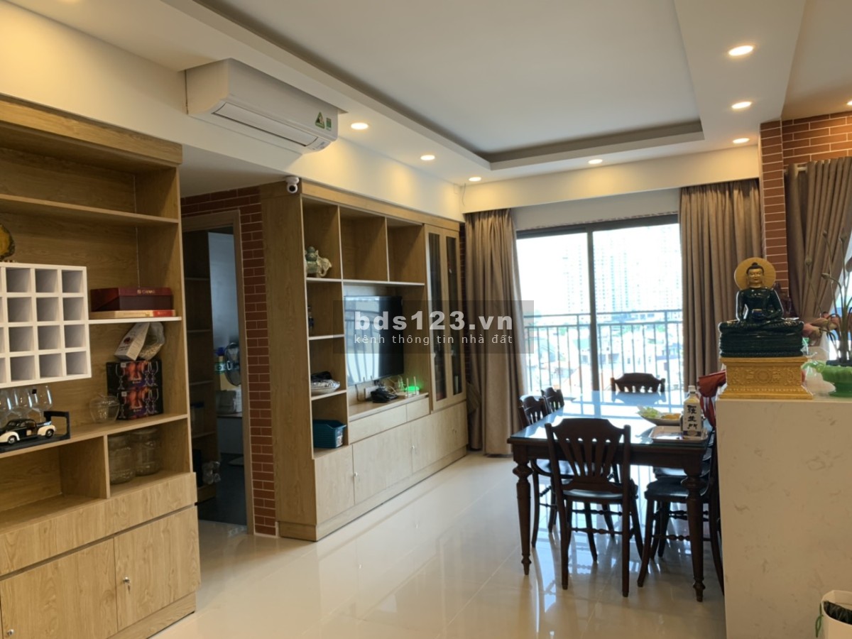 Cần bán gấp căn hộ 3PN DT 109m2 tại The Sun Avenue
