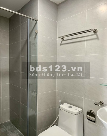 Cho thuê căn hộ Bcons Green View hướng Đông-Nam view cây xanh, nắng sáng.