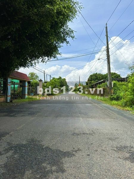 Thu hồi vốn cần bán gấp lô đất Dương Minh Châu giá chỉ…