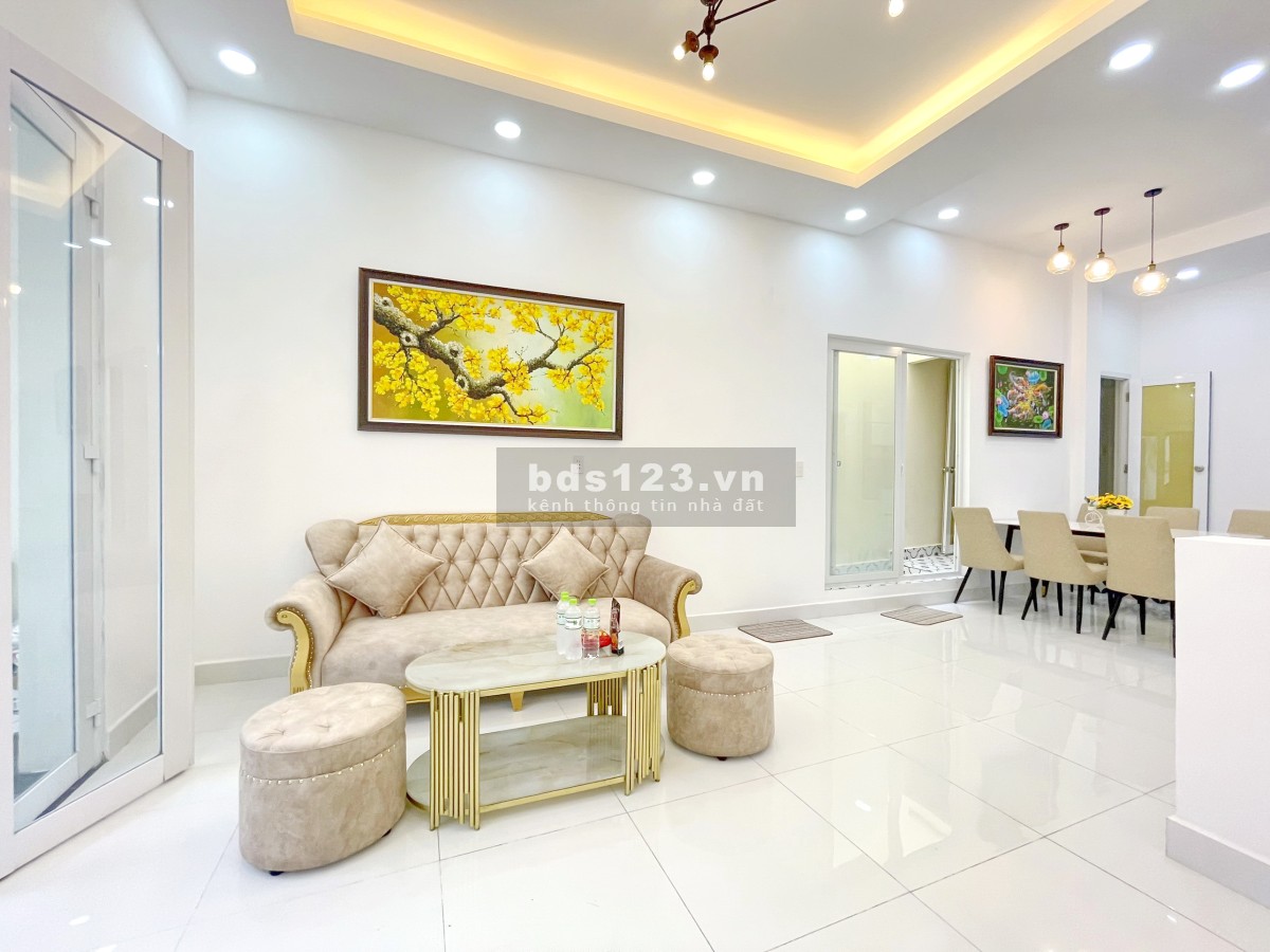 Bán nhà đẹp như tranh 77m² nở hậu hẻm 54/10 Lê Văn Lương Quận 7