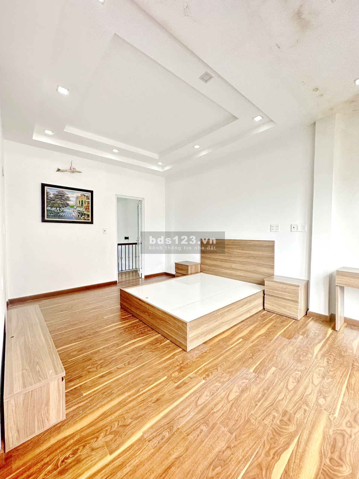 Bán nhà đẹp như tranh 77m² nở hậu hẻm 54/10 Lê Văn Lương Quận 7