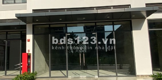 Cho thuê mặt bằng kiot shop đế Vinhomes Grand Park giá chỉ 15 triệu diện tích 51M2