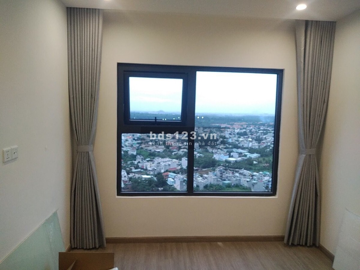 Bán căn hộ Vinhomes Grand Park loại 2PN giá chỉ 2,1 tỷ vay ngân hàng 70%