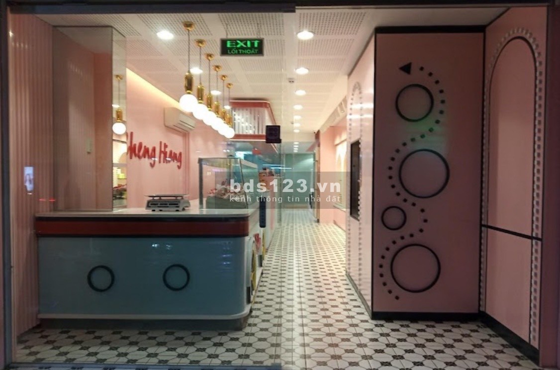 Hot !!! Mặt tiền KD siêu đẹp số 388 Nguyễn Tri Phương, Phường 4, Quận 10 - DT 70m2