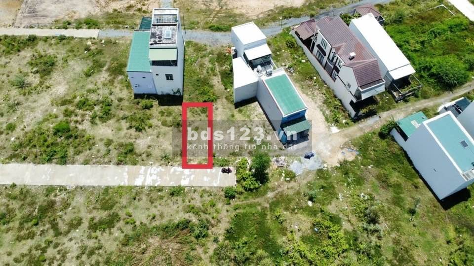 VN02 Chính chủ cần bán lô đất đường 5m khu dân cư Hòn Thơm - vĩnh Ngọc