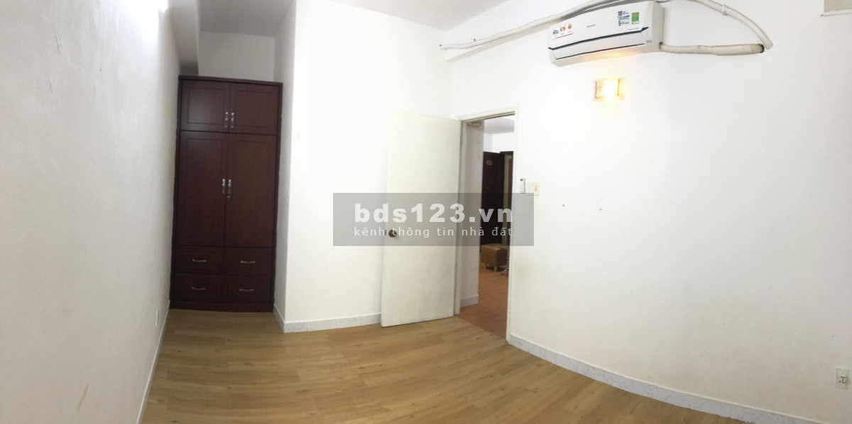 Cần cho thuê gấp Căn Hộ Vạn Độ Quận 4, Dt : 62 m2, 2PN, 1WC, Giá : 8.5 tr/th Nhà Có Nội Thất,