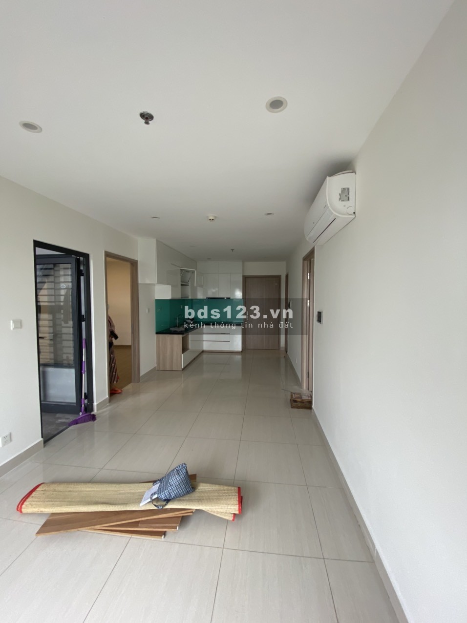 Cho thuê căn 2PN 2WC bếp rèm 67m² chỉ 7,5 triệu tại Vinhomes Quận 9