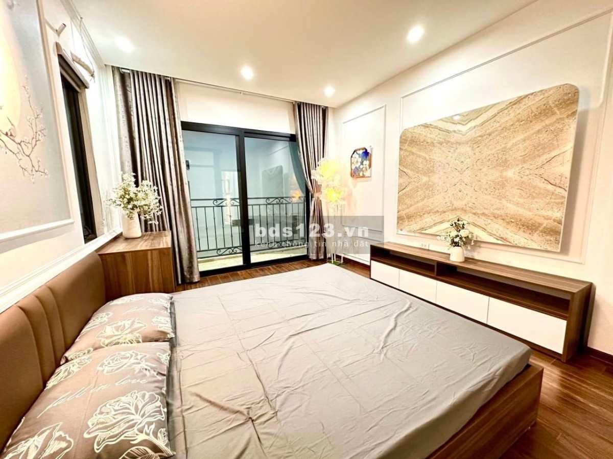Bán Siêu Phẩm Đống Đa, Full nội thất, diện tích 41m x 5 tầng
