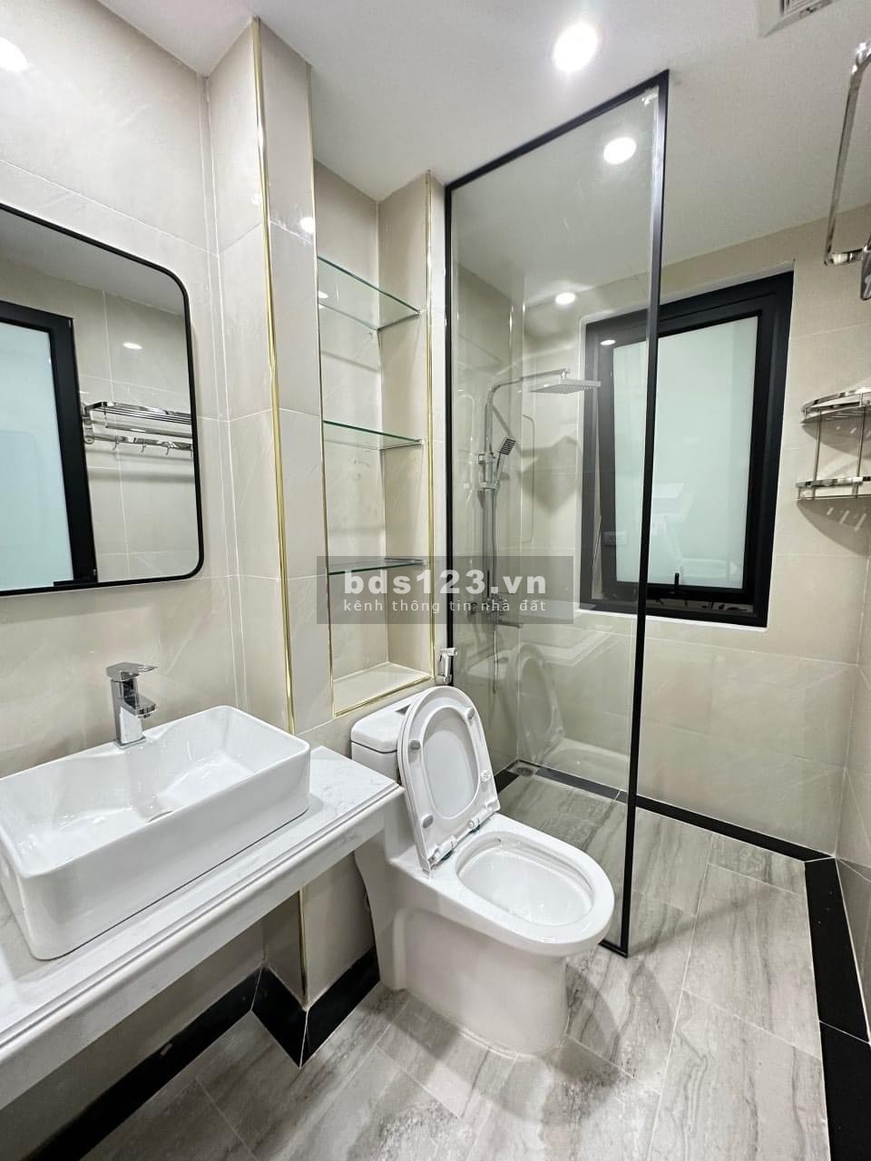 Bán Siêu Phẩm Đống Đa, Full nội thất, diện tích 41m x 5 tầng