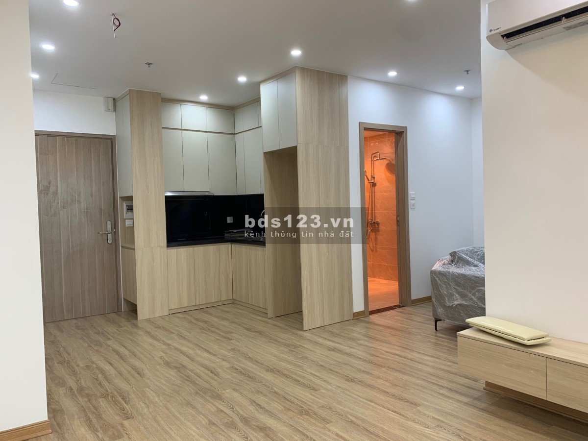 Tôi cần bán căn hộ 1 ngủ +, imperia sắp nhận nhà, toà i3, giá 1.795. vin smart.ko tiếp sale