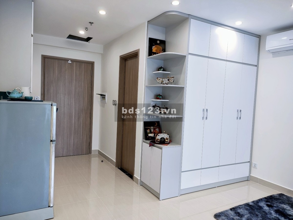 Bán gấp căn STUDIO, giá chỉ 1.2 tỷ nhưng diện tích TO 32m, vinhomes smart...