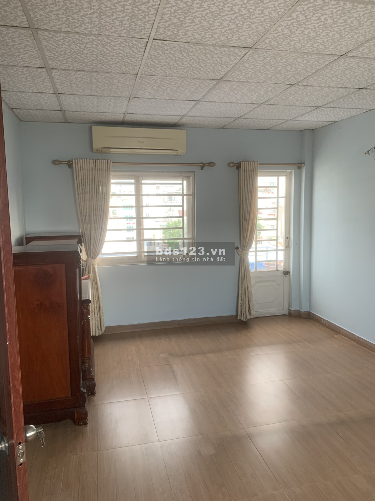 Cho thuê căn hộ 70m2 chung cư Lý Thái Tổ Quận 3 nhà đẹp vào ở ngay