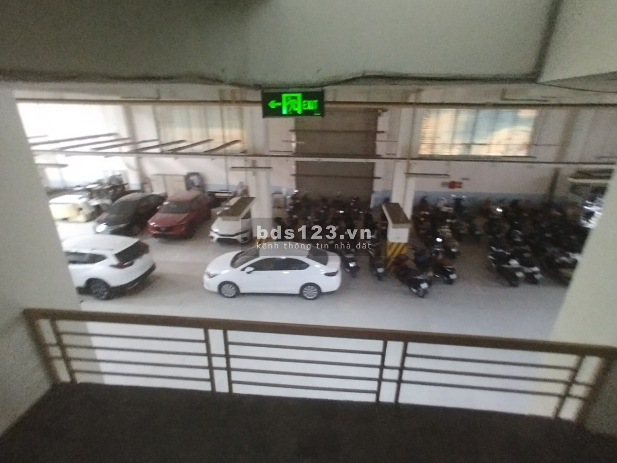 Cho thuê mặt bằng pháp lý TMDV, tổng diện tích 10000m2 . Mặt đường Giải Phóng