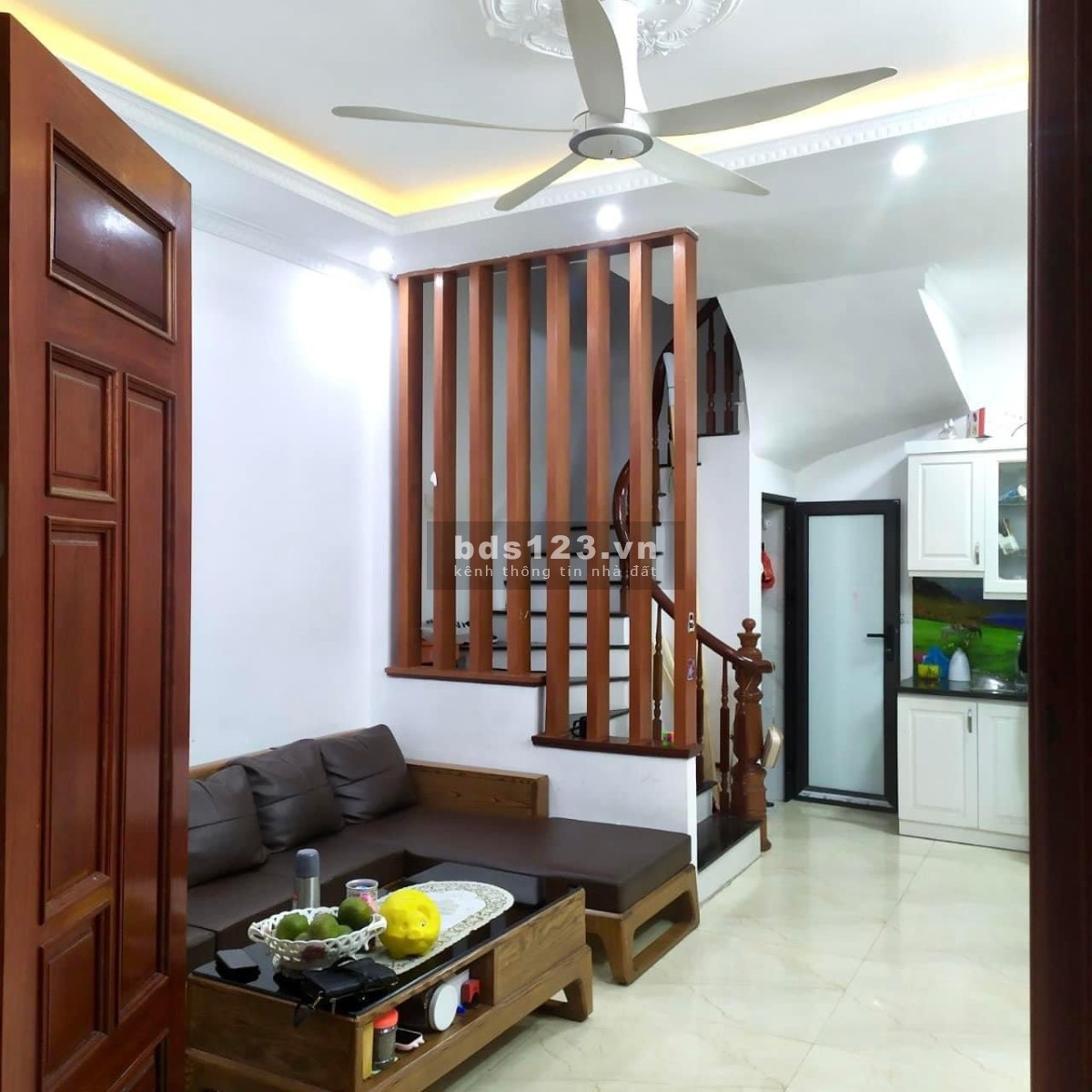 CHỊ GÁI NHỜ BÁN NHÀ XUÂN ĐỈNH 32m2 , Giá 3.6 TỶ - GẦN NGOẠI GIAO ĐOÀN, Ô TÔ 16 CHỖ ĐỖ CỔNG