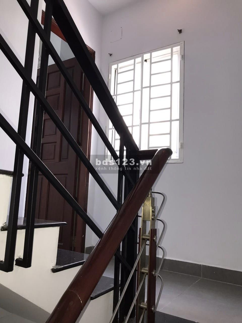 Siêu phẩm nhà riêng 4 tầng, hẻm thông, khách cắt lỗ 300 triệu tại đường Bà Hạt, Quận 10, DT 24m²