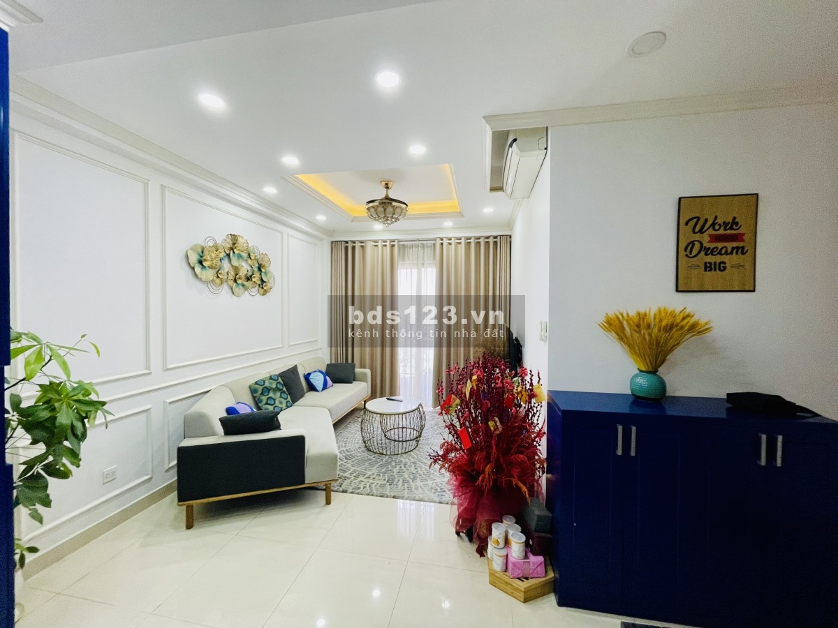 Cần bán nhanh căn hộ 2PN full nội thất đẹp The Sun Avenue, Q2