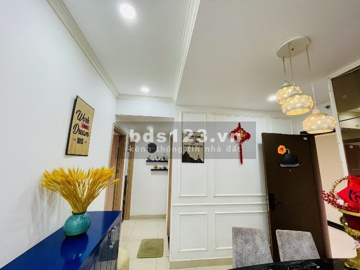 Cần bán nhanh căn hộ 2PN full nội thất đẹp The Sun Avenue, Q2