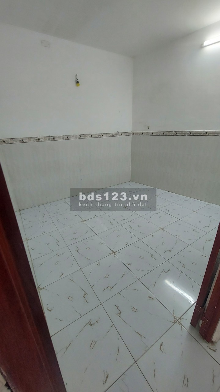 Nhà cho thuê nguyên căn đường Thống Nhất p16 gần ubnd p16 GV